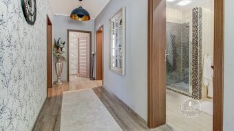 AXIS REAL | 4i Bungalov, bazén, pozemok 800m2, ECO OSADA, lu - 16