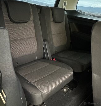 Volkswagen Sharan 2.0 CR 103kW,2011,7miest,keyless,210000km - 16