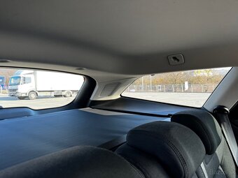 Ford Mondeo 4 Combi Facelift 2.0 TDCI - 16