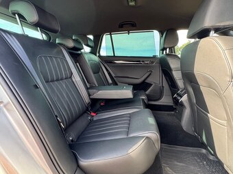 Superb Combi L&K 2.0TDI 140kW 4x4 DSG 147tis km DPH ČR - 16