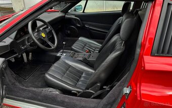 Ferrari 328 GTS z roku 1988 - 16