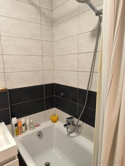 6 ročný moderný štýlový 2 izbový byt 1poschodie - 16