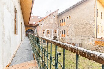 NA PREDAJ - KÚSOK HISTÓRIE - TEHLOVÁ BUDOVA - CENTRUM ROŽŇAV - 16