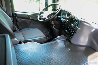 SCANIA P250 VALNÍK S PLACHTOU 18-PALETOVÝ + HYDR. ČELO - EU6 - 16