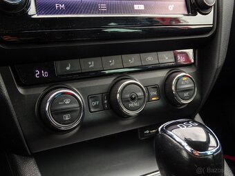 Škoda Octavia Combi 1.4 TSI DSG Elegance TOP STAV, PREVERENE - 16