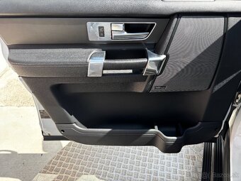 Land Rover Discovery 4 3,0 TDV6 155kW A/T8 4x4 (2012) - 16