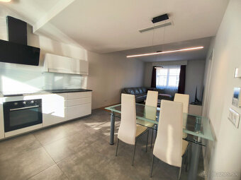 Iba u nás 2i BEZRUČOVA RESIDENCE,balkón,loggia,garáž.státie - 16