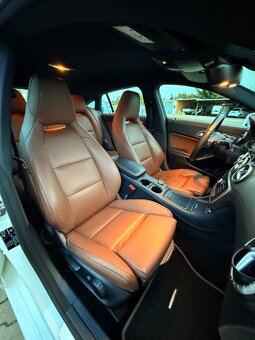 Mercedes-Benz CLA Shooting Brake SB 200 d A/T - 16