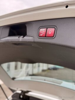 Predám Mercedes-Benz C220d Kombi AMG - 16