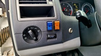 Volkswagen Transporter T5 2.0 TDI-103kw 140k LONG - 16