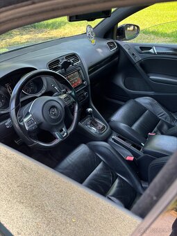 VOLKSWAGEN GOLF GTI • 2010 • 2.0 TSI - 16