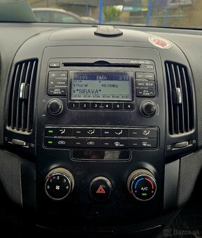 Hyundai i30 CW 1.6 CRDi VGT Classic - 16