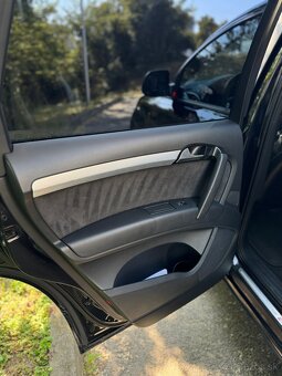 Q7 3,0 TDI 180kW Quattro A8 - 16