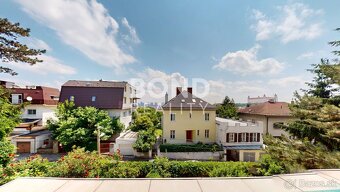 Jedinečná investičná príležitosť na Hradnom kopci. Luxusný r - 16