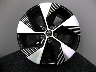 Toyota rav4 suzuki 5x114,3 r18  renault arkana honda crv - 16