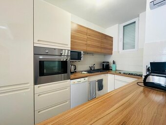 3-jizb. zariadený apartmán s terasou a záhradkou, Chorvátsko - 16