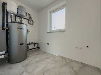 NA PREDAJ - 4 - IZBOVÝ RODINNÝ DOM KOŠECA - NOZDROVICE - 16