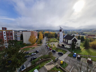 PREDAJ: 4i kompletne zrekonštruovaný byt 78m2 Brezno Mazorní - 16