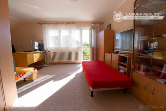 Atraktívny meštiansky dom s veľkou záhradou v Levoči - 16