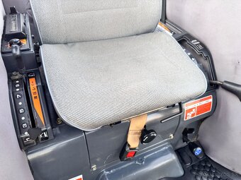 KUBOTA GL 25 Diesel motor 3 válec, 25HP - 16