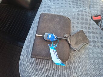 Ford Transit 2,2D- 92KW -7miest - 3stranný vyklápač - 16