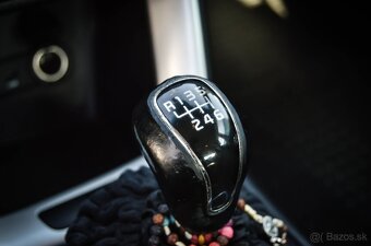 Kia Ceed 1.6 CRDi 81kW 2012 • 6 rýchlostí • Tempomat • - 16