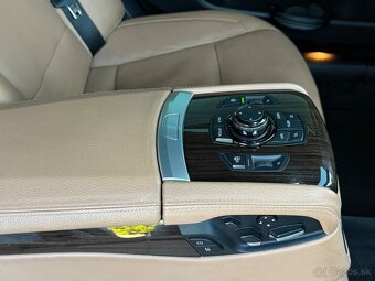 BMW 730d Long 4x masáž, výhrev, ventilácia - 16