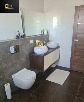 Na predaj 2 - dvoj podlažný rodinný dom - Chrastné - 16