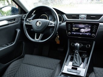 Škoda Superb Combi 2.0 TDI  Style,DSG 110kw,A7,Nehavarované - 16