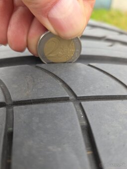 Pneu 245 40 R19 GoodYear Eagle F1 - 16