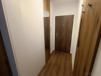Exkluzívny prenájom 3+kk s parkovacím miestom- Malá Praha - 16