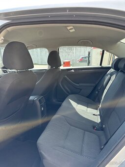 Volkswagen Jetta 1.6 TDI – 77kW, 2012, 260ххх km - 16