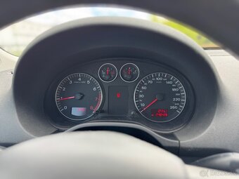 Audi A3 Sportback 1.6 benzin 1.majitel - 16