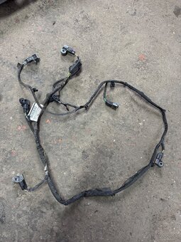 Predám diely Volvo v40 - 16