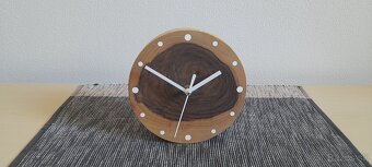 Drevené stolové hodiny - 16