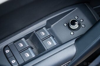 Audi Q5 Sportback 50 TFSIe S-line quattro S-tronic - 16