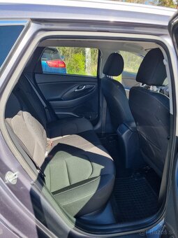 Hyundai i30 CW Kombi 1.4 T-GDi Family - 16