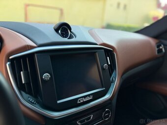 Maserati Ghibli – 3.0 Diesel – 275 koní – 2016, dovoz IT - 16