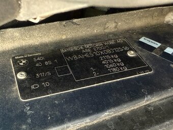 BMW E34 540i - 16