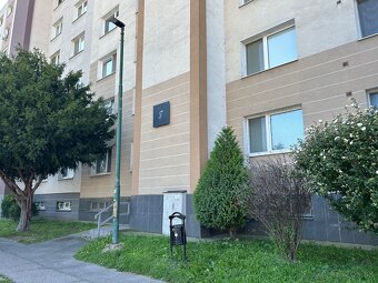 Prenájom 4 Izb. Byt - aj pre rodinku - 16