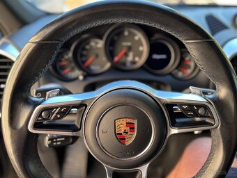 Porsche Cayenne Diesel Platinum Edition II FL - 16