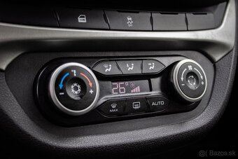 Lada Vesta SW Cross 1.6 MPI, 75kW, M5 - 16