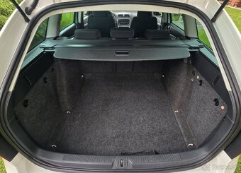 ŠKODA OCTÁVIA 2.0TDI CR SPORT EDITION - 16
