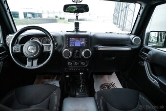 Jeep Wrangler 3.6L 4x4 EU - 16