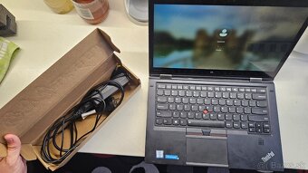 Lenovo Thinkpad X1 Yoga - dotykový + pero origo v notebooku - 16