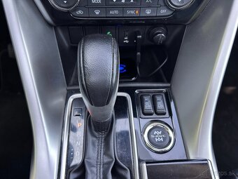 Mitsubishi Eclipse Cross 1.5T MIVEC Instyle CVT 4WD+ ŤAŽNÉ - 16