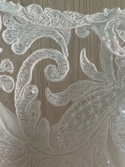 Svadobné šaty navrhnuté a ušité na mieru - 16