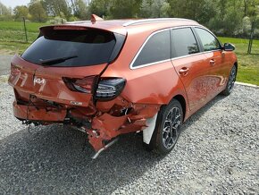 KIA CEED SW GT - LINE - 1900KM, 2024, LUXUSNÍ VÝBAVA - 16