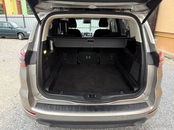 Ford S-Max - 16