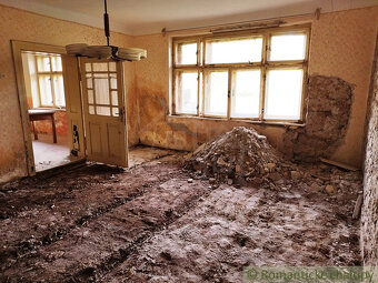 0,5ha usadlosť pod Banskou Štiavnicou, na brehu potôčika - 16